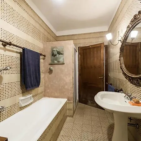 Piaggione Di Serravalle * Castelnuovo Berardenga