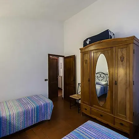 Piaggione Di Serravalle * Castelnuovo Berardenga