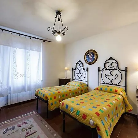 Piaggione Di Serravalle Hotel *