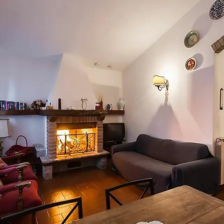 Piaggione Di Serravalle Hotel
