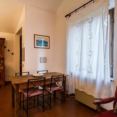 Piaggione Di Serravalle Hotel
