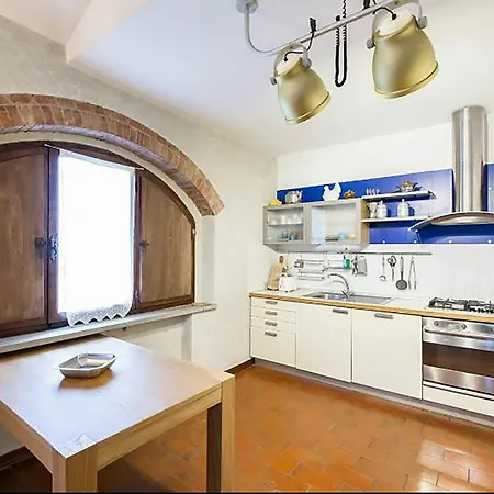 Piaggione Di Serravalle Hotel *